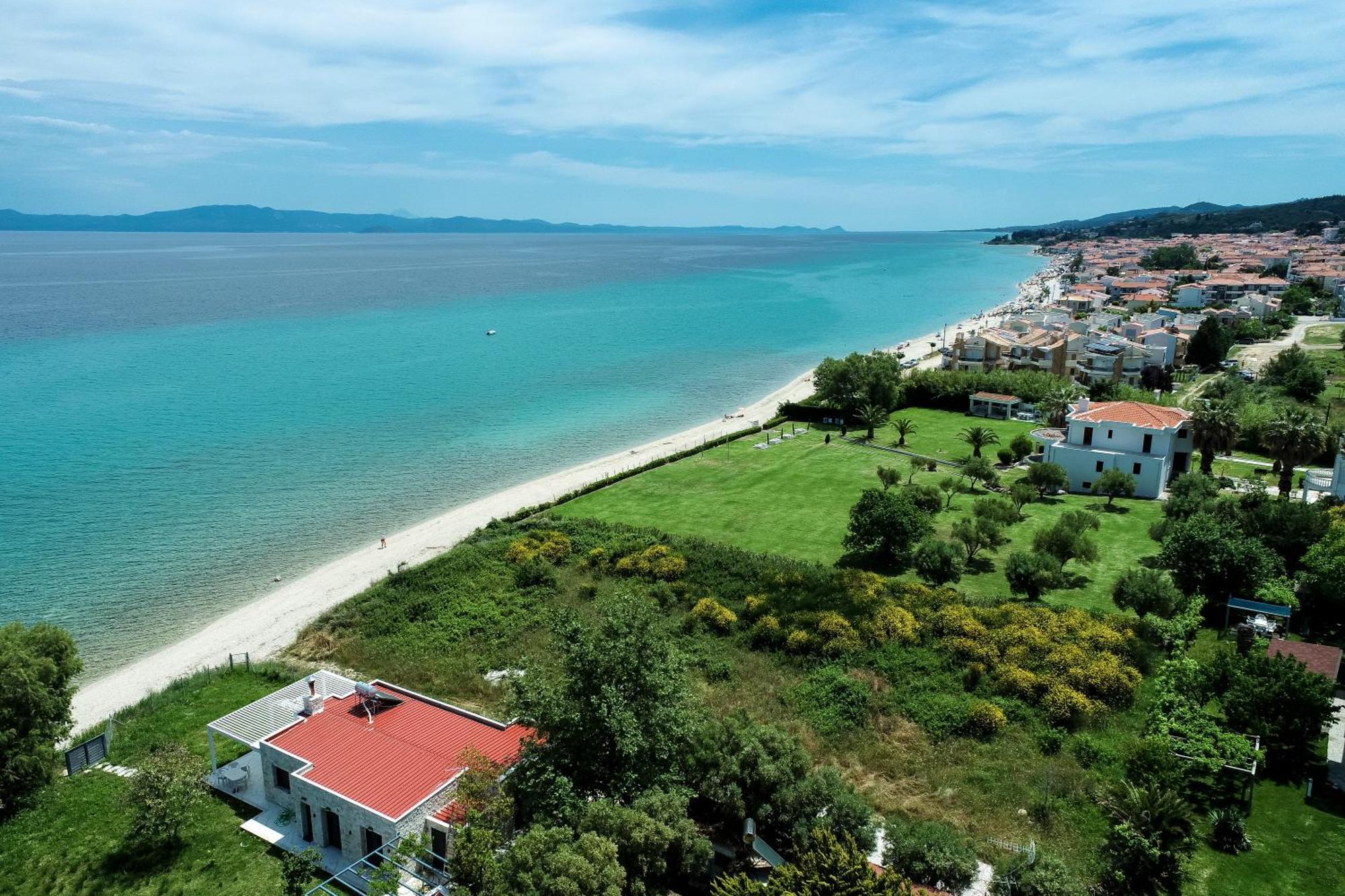 Aleksia Seaside Deluxe Apartment Pefkochori Exterior photo